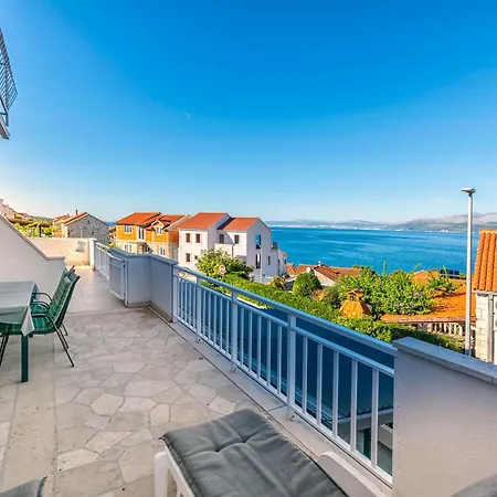 Terrace Apartamento Postira