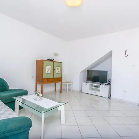 Terrace * Postira