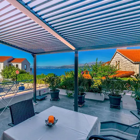 Terrace Apartamento Postira